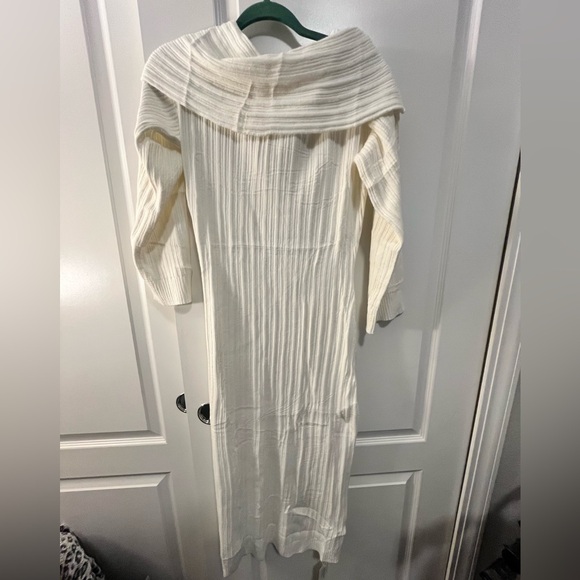 𝓒𝓱𝓲𝓬 𝓒𝓻𝓮𝓪𝓶 𝓛𝓸𝓷𝓰 𝓢𝓵𝓮𝓮𝓿𝓮 𝓓𝓻𝓮𝓼𝓼 - Picture 5 of 5